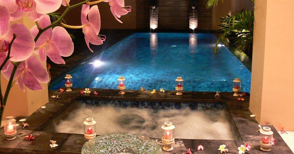 Alam Warna Villa Seminyak Buitenkant foto