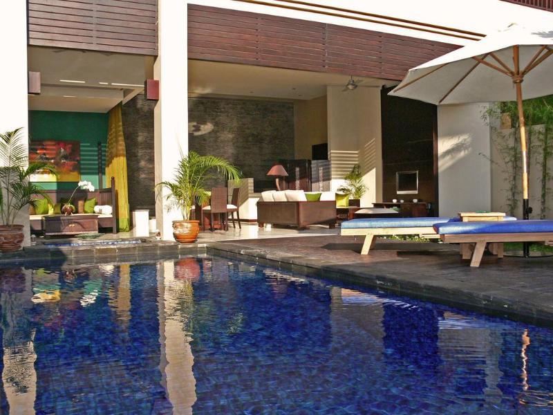 Alam Warna Villa Seminyak Buitenkant foto
